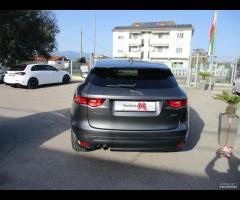 Jaguar F-Pace 2.0 D 180 CV AWD aut. R-Sport - 6