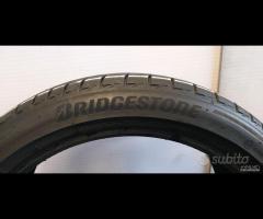 2 GOMME 225 40 18 BRIDGESTONE BR259