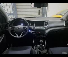 Hyundai Tucson 1.7 cdti unico prop 2016 Xpossibile - 16