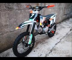 NUOVA PIT BIKE 125 / 140 17/14 REPLICA ktm 2024 sx