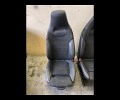 Interno completo Mercedes A W177 2022