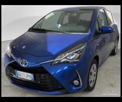 Toyota Yaris 1.5 Hybrid 5 porte Active Plus - 10