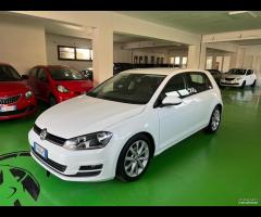 Volkswagen Golf 1.6 TDI 5p Highline BlueMotion Tec - 10