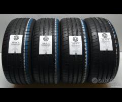 4 GOMME 225 40 19 GOODYEAR A39354