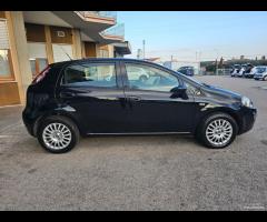 Fiat Grande Punto - 86000Km - Neopatentati - 9