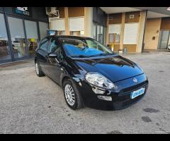 Fiat Grande Punto - 86000Km - Neopatentati - 10