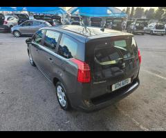 Peugeot 5008 1.6 HDi 112CV Access