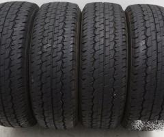 4 gomme usate 215 75 16 barum