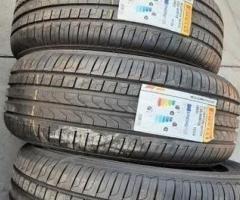 4 gomme nuove estive 235 60 18 pirelli