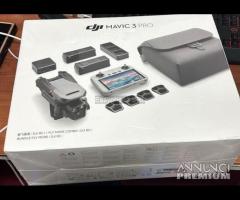 DJI MAVIC 3 PRO FLY MORE COMBO (NUOVO)