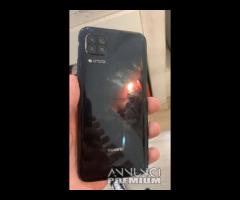 Huawei P40 lite (LEGGERE DESCRIZIONE)