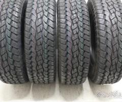 4 gomme nuove 215 85 16 Toyo