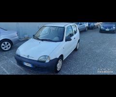 Fiat 600 unicoproprietario con soli 143.000 km2007