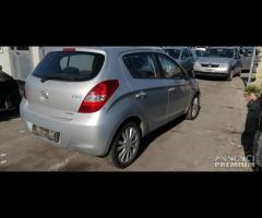 Ricambi Hyundai I 20 1.6 D del 2010 motore D4FB