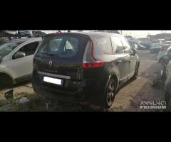 Ricambi Renault Scenic 1.6 D del 011 motore R9M A4