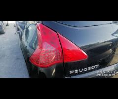 Ricambi Peugeot 3008 2.0 D del 2010 motore RHE