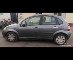 Ricambi Citroen C3 1.6 D del 2008 motore 9HX