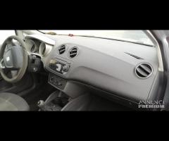 Ricambi Seat Ibiza 1.4 D del 2009 - 7