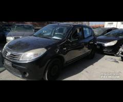 Dacia Sandero 1.4 B Met del 2009motore K7JA7 - 1