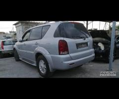 Ricambi Ssangyong Rexton 2.7 D del 05 665925