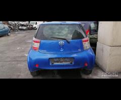 Ricambi Toyota IQ 1.0 B del 2010 motore 1KRFE