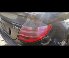 Ricambi Mercedes C Sport Coup 2.2 D del 2003