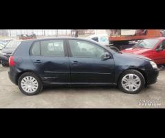 Ricambi VW Golf V 1.9 D del 2007 - 3