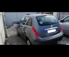 Ricambi Lancia Y 1.3 mj del 2005 motore 188A9000