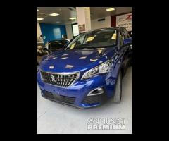 PEUGEOT 3008 BlueHDi 130 S&S EAT8 Business - 7