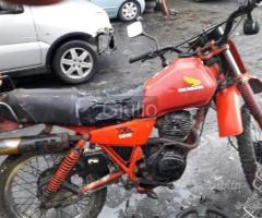 Honda xl 125 avviamento a pedale ricambi