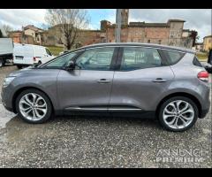 Renault Scenic 1.7 cdi SPORT