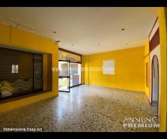 Rif.LC40|Locale commerciale Caltanissetta