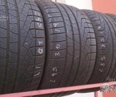 295 30 19 e 235 35 19 pirelli usate