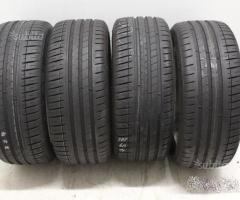 205 40 17 michelin usate