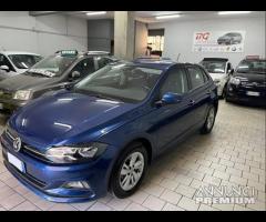 Volkswagen Polo 1.0 TGi unico prop 2018 - 9