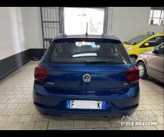 Volkswagen Polo 1.0 TGi unico prop 2018 - 13