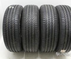 4 gomme usate 215 55 17 Michelin - 1