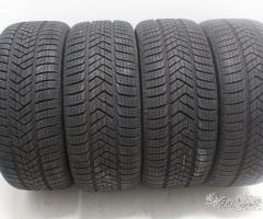 315 30 21 e 285 35 21 gomme pirelli usate invernal