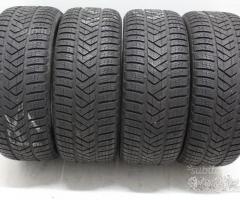 225 45 19 Pirelli scorpion usate invernali - 1