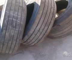 4 gomme autocarro 385 55 22.5 Hankook