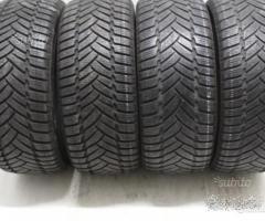 Gomme 245 40 19 dunlop invernali usate