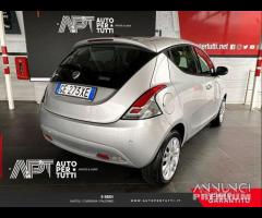 Lancia Ypsilon III 2015 Benzina 1.0 hybrid Go