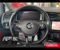 Volkswagen Golf VII 2017 5p Diesel 5p 2.0 tdi - 10