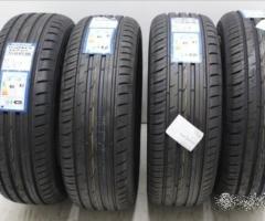 4 gomme nuove 235 60 17 Toyo