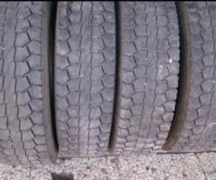 4  gomme usate 265 70 19.5 Michelin