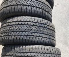 4 gomme usate invernali 315 35 21 e 275 40 21