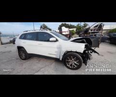 Jeep Cherokee ricambi