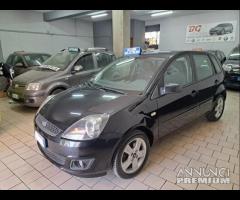 Ford fiesta 1.4 tdci unico prop 2007 x neop - 8