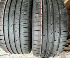 Coppia di pneumatici usati 275 30 20 pirelli