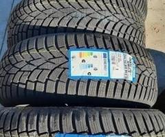 215 55 17 gomme toyo nuove